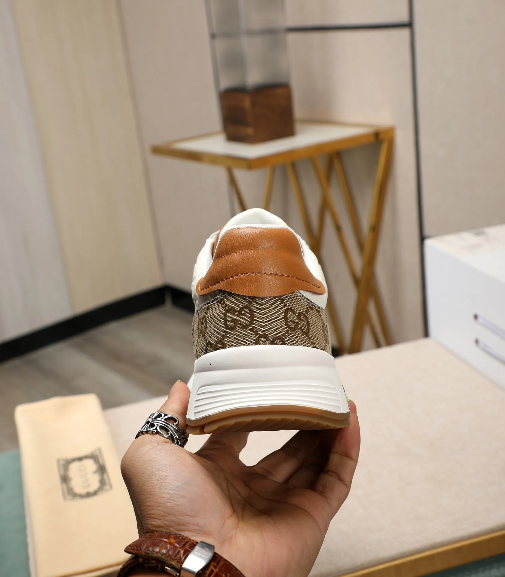 Men's men's shoes💰460 GUCCI🔍🔍2023 latest model On sale at the same time at the counter, original calfskin imported from Italy, genuine leather lining, (high-end, luxury, and class) exquisite workmanship, soles: original soles specially provided by the original factory, ⚠Exclusive double-layer movable molded soles are super comfortable⚠, real photos🎬The real ones are better🔍🔍"High quality·Follow the order" code number 38-44